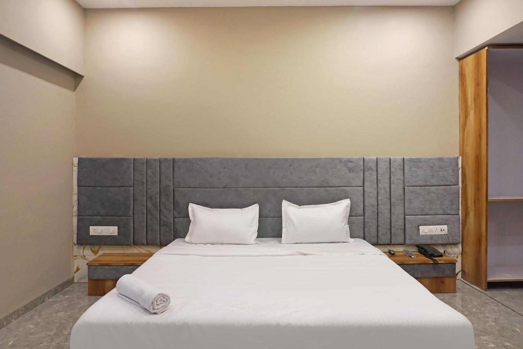 Hotel Nest Inn Mumbai Luaran gambar